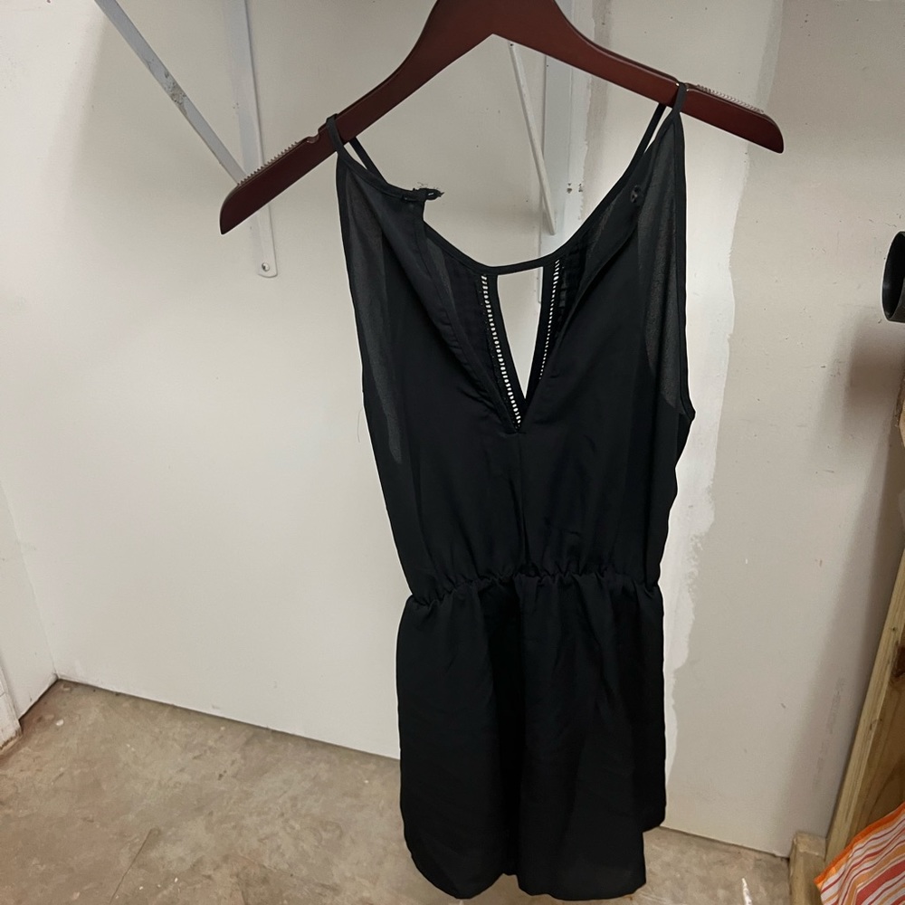 Black Nordstrom Rack Romper, Size Medium
